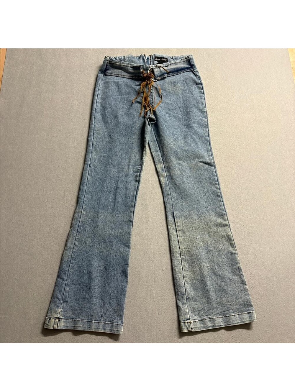 Derek Heart Flare Jeans Womens Size 9 Blue Denim Lace Up Belt Back Zip Y2K Style